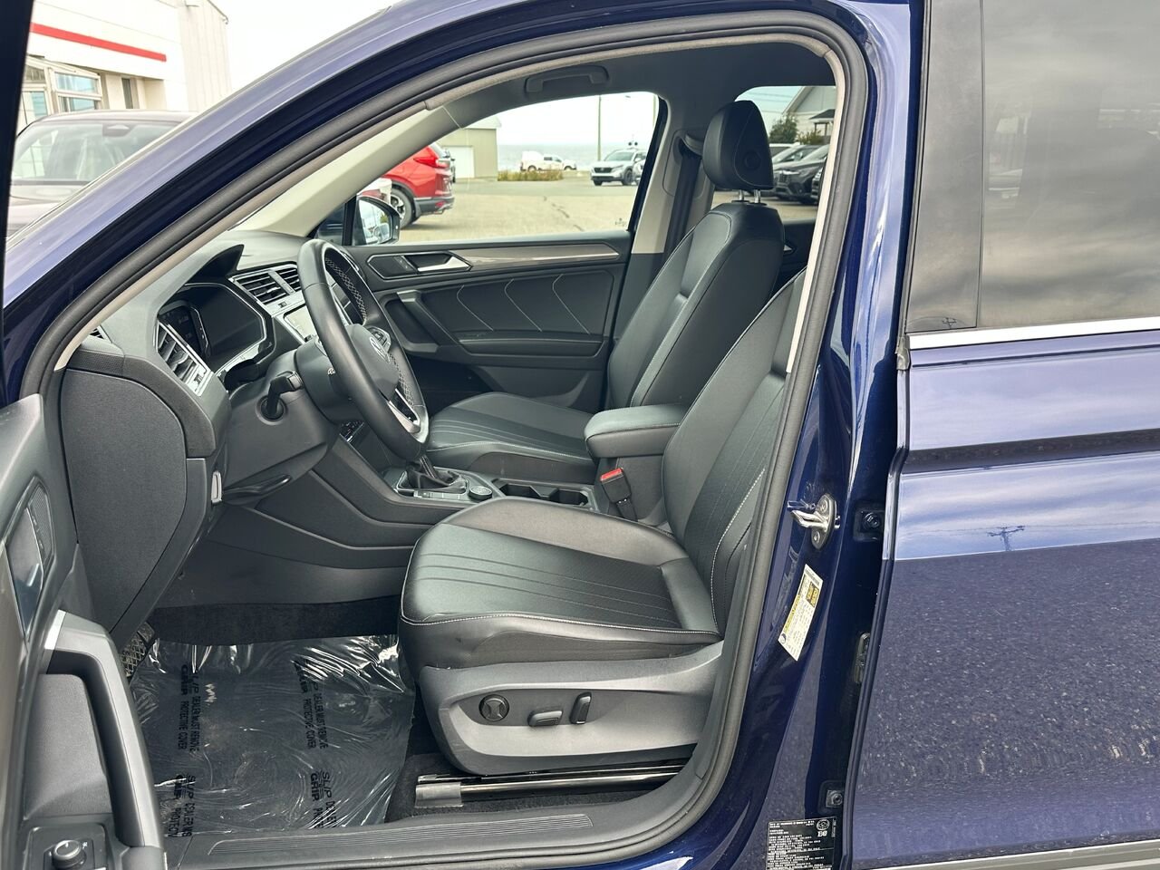 2024 VOLKSWAGEN TIGUAN SE/WOLFSBURG TIGUAN SE/WOLFSBURG Blue Matane - photo #8