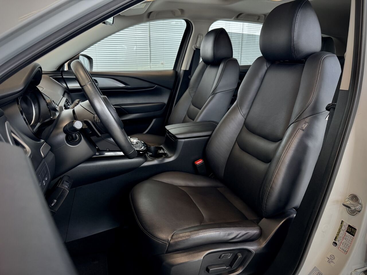 2021 Mazda CX-9 White Notre-Dame-des-Prairies - photo #18
