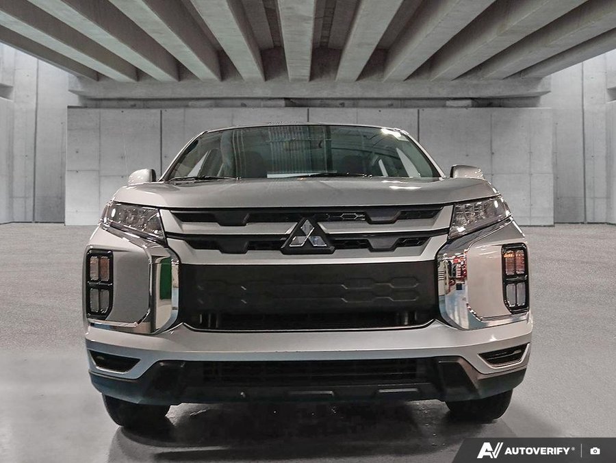 2026 Mitsubishi RVR ES Silver