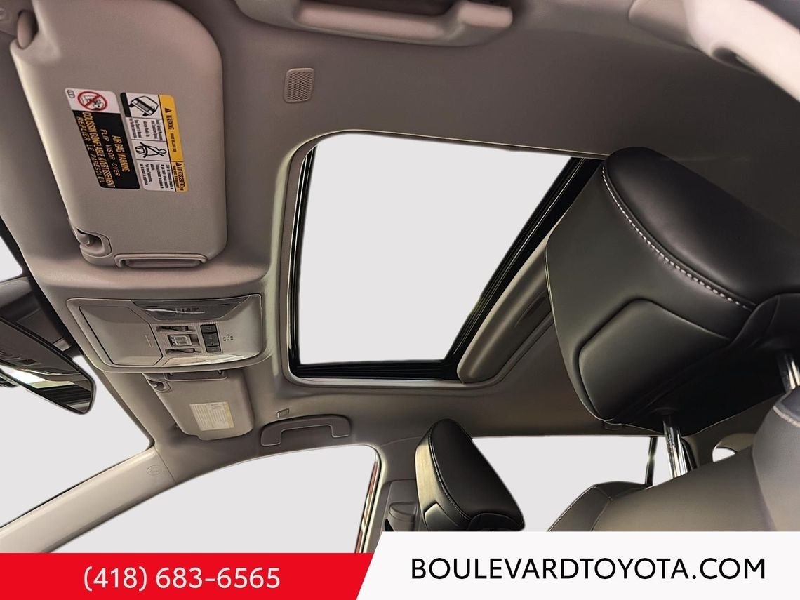 Toyota RAV4 99166A-80 | XLE Hybride 2024 Rouge Québec - photo #12