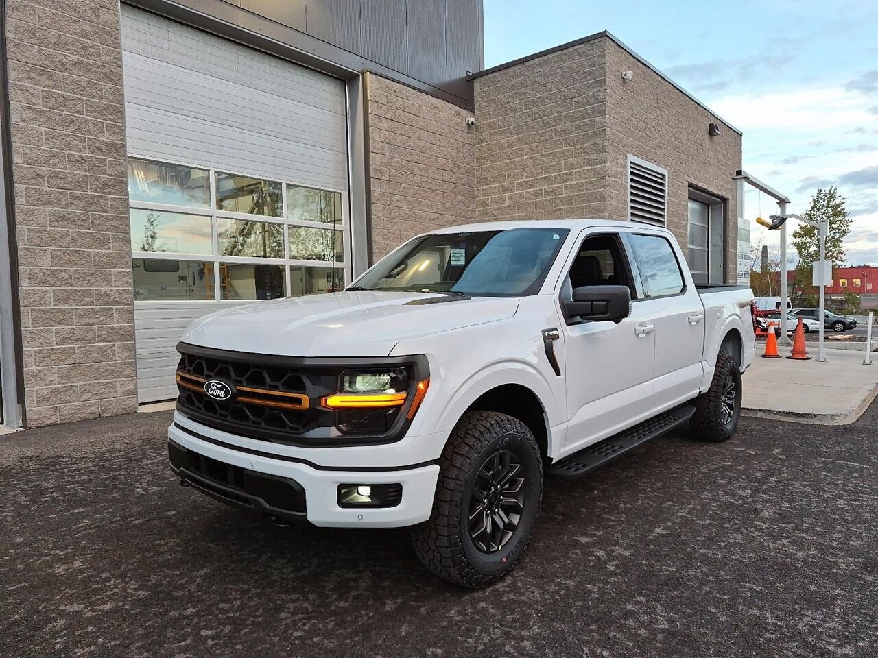 Ford F-150 2F407 | TREMOR 2026 Blanc Oxford Saint-Jérôme - photo #1