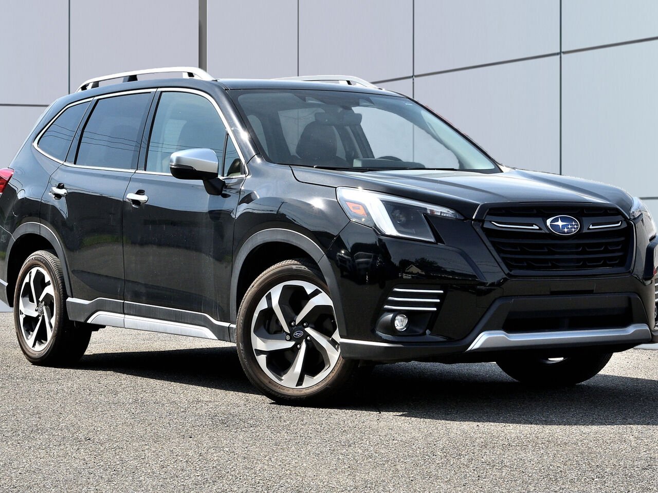 Subaru Forester Premier 2024 Noir Saint-Hyacinthe - photo #0