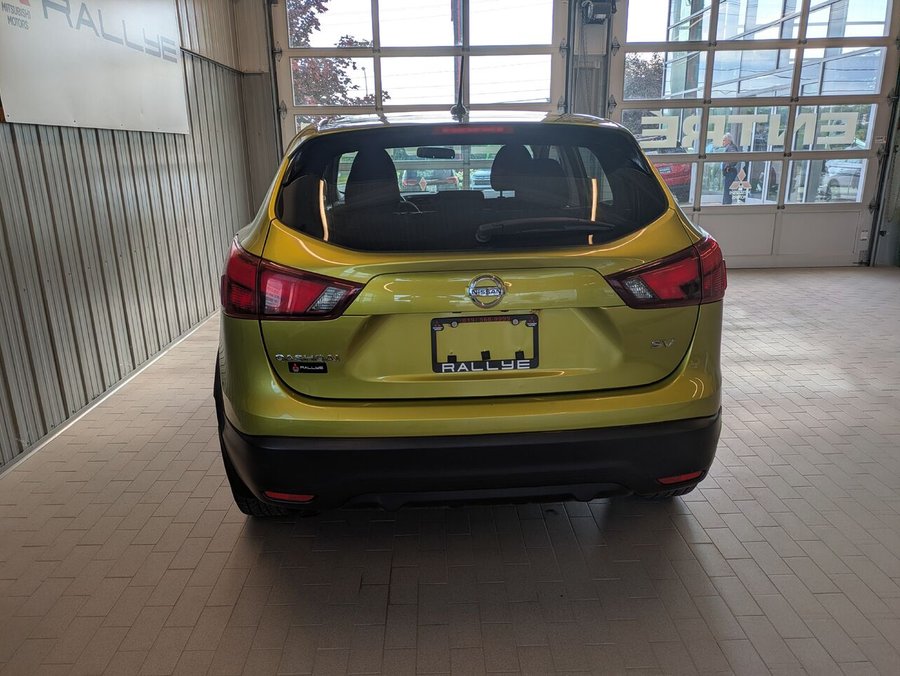 Nissan Qashqai SV 2017 Vert
