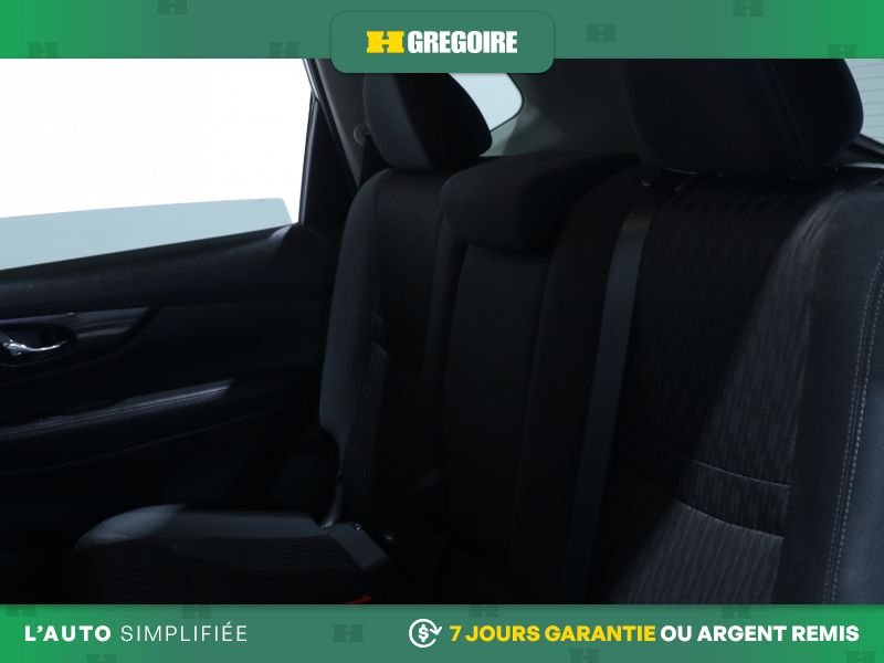 2020 Nissan Rogue Red Blainville - photo #25