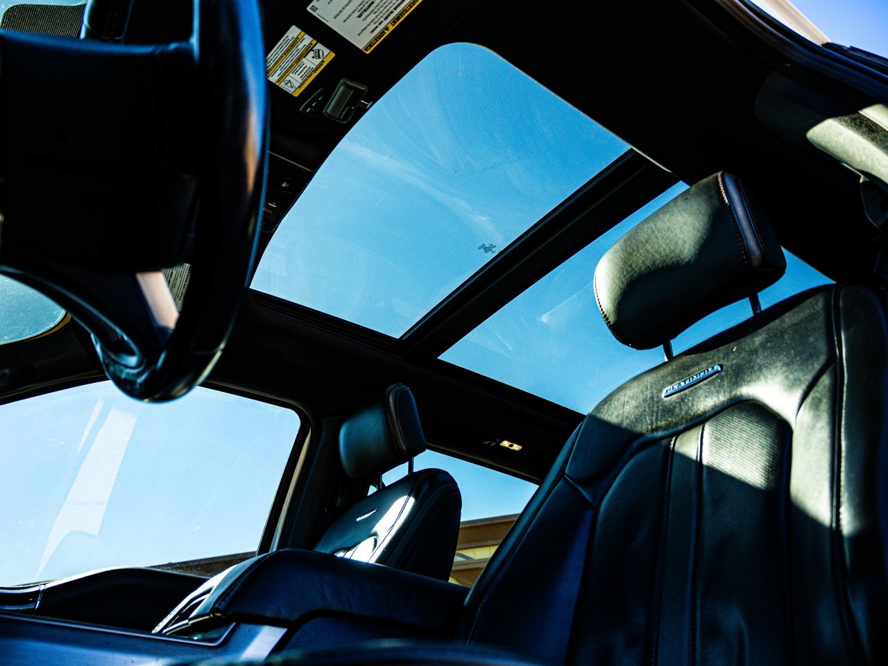 2022 Ford Super Duty F-350 SRW Platinum 4WD Crew Cab 6.75' Box White Sherwood Park - photo #16