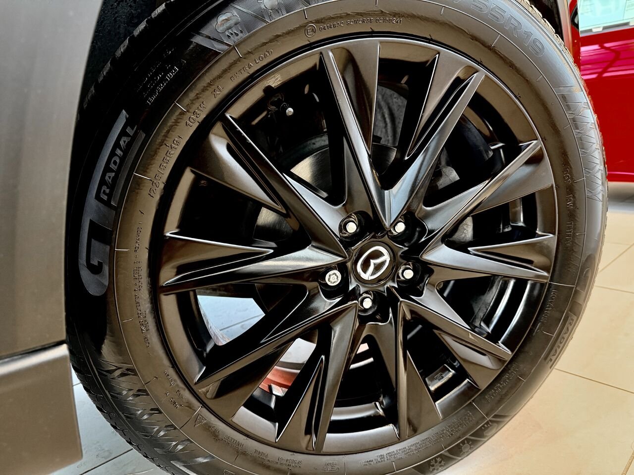 2022 Mazda CX-5 Black Notre-Dame-des-Prairies - photo #11