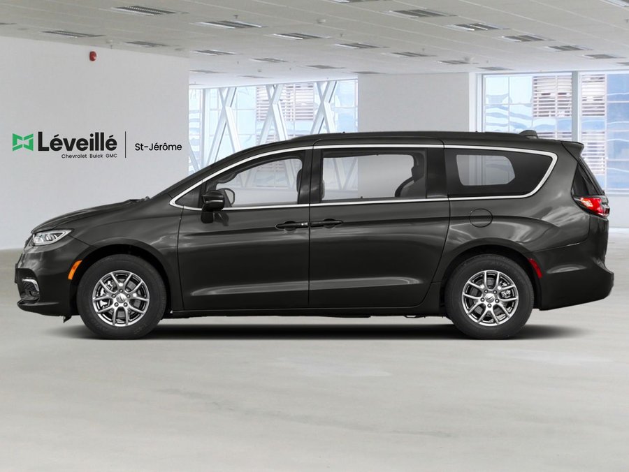 2022 CHRYSLER Pacifica TOURING L Brilliant Black Crystal Pearl