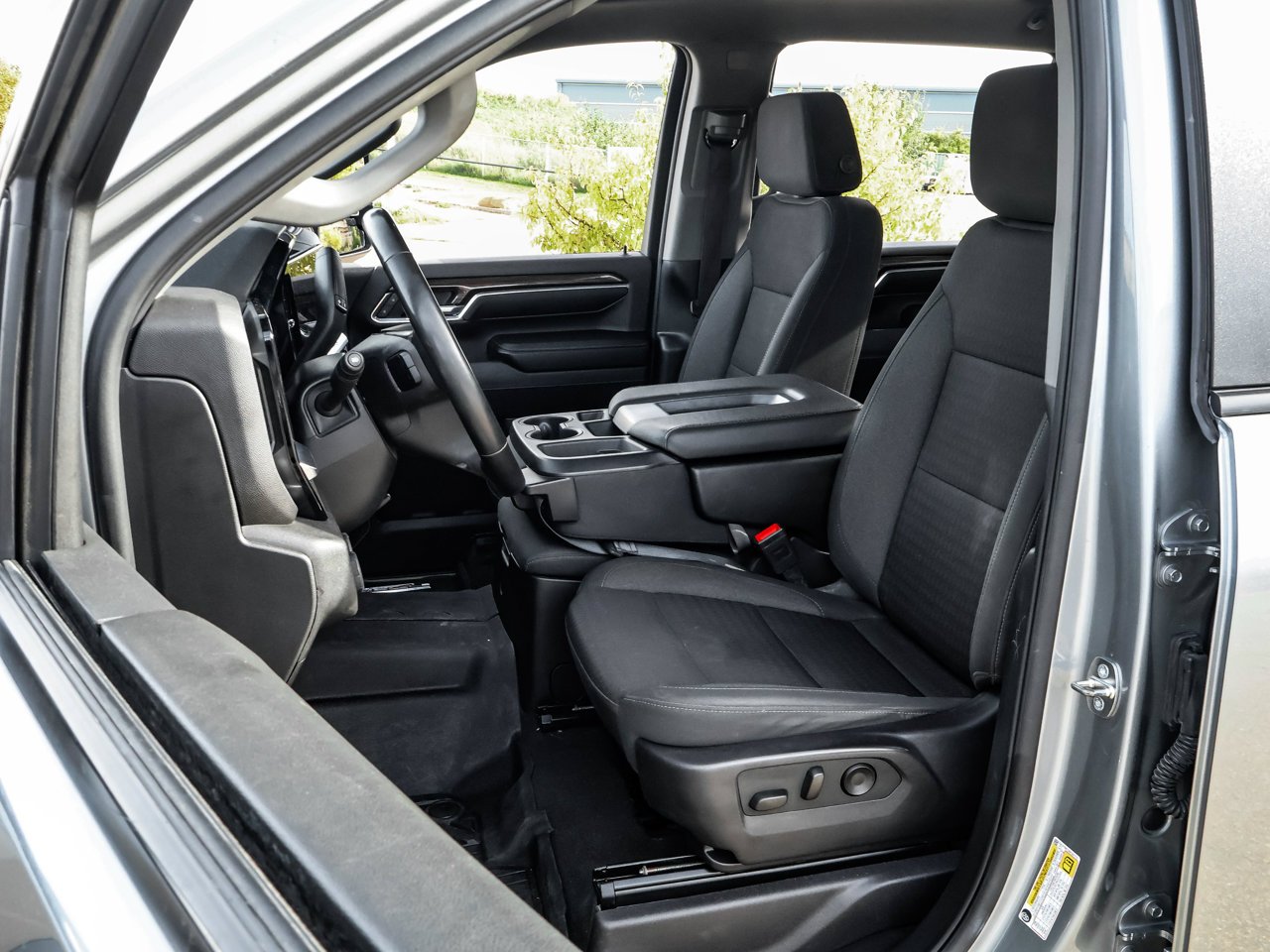 2024 Chevrolet Silverado 2500HD 4WD Crew Cab 159 LT Grey Sherwood Park - photo #13