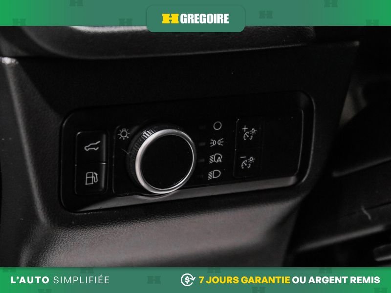 2025 Ford Escape Grey Saint-Eustache - photo #16
