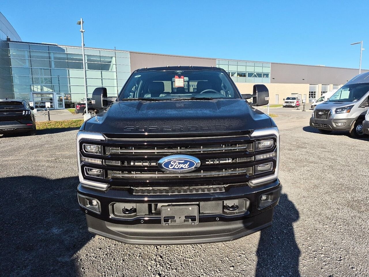 Ford Super Duty F-250 SRW 27048 | PLATINE 2027 Noir agate métallisé Saint-Jérôme - photo #0