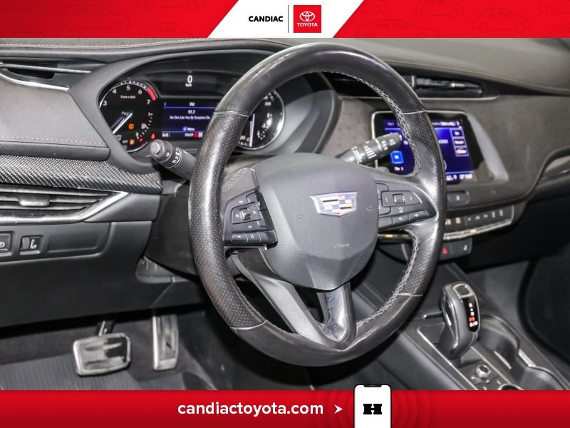 2019 Cadillac XT4 Blue Laval - photo #11