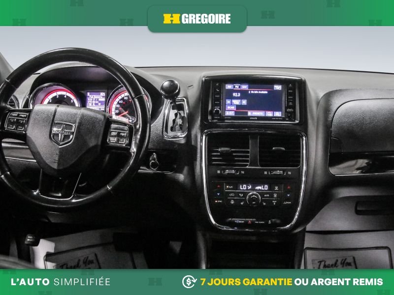 2020 Dodge GR Caravan Blue Laval - photo #18