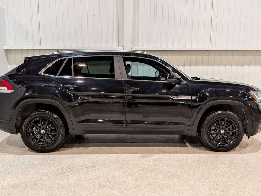 2020 Volkswagen Atlas Cross Sport Comfortline 2.0 TSI 4MOTION Black