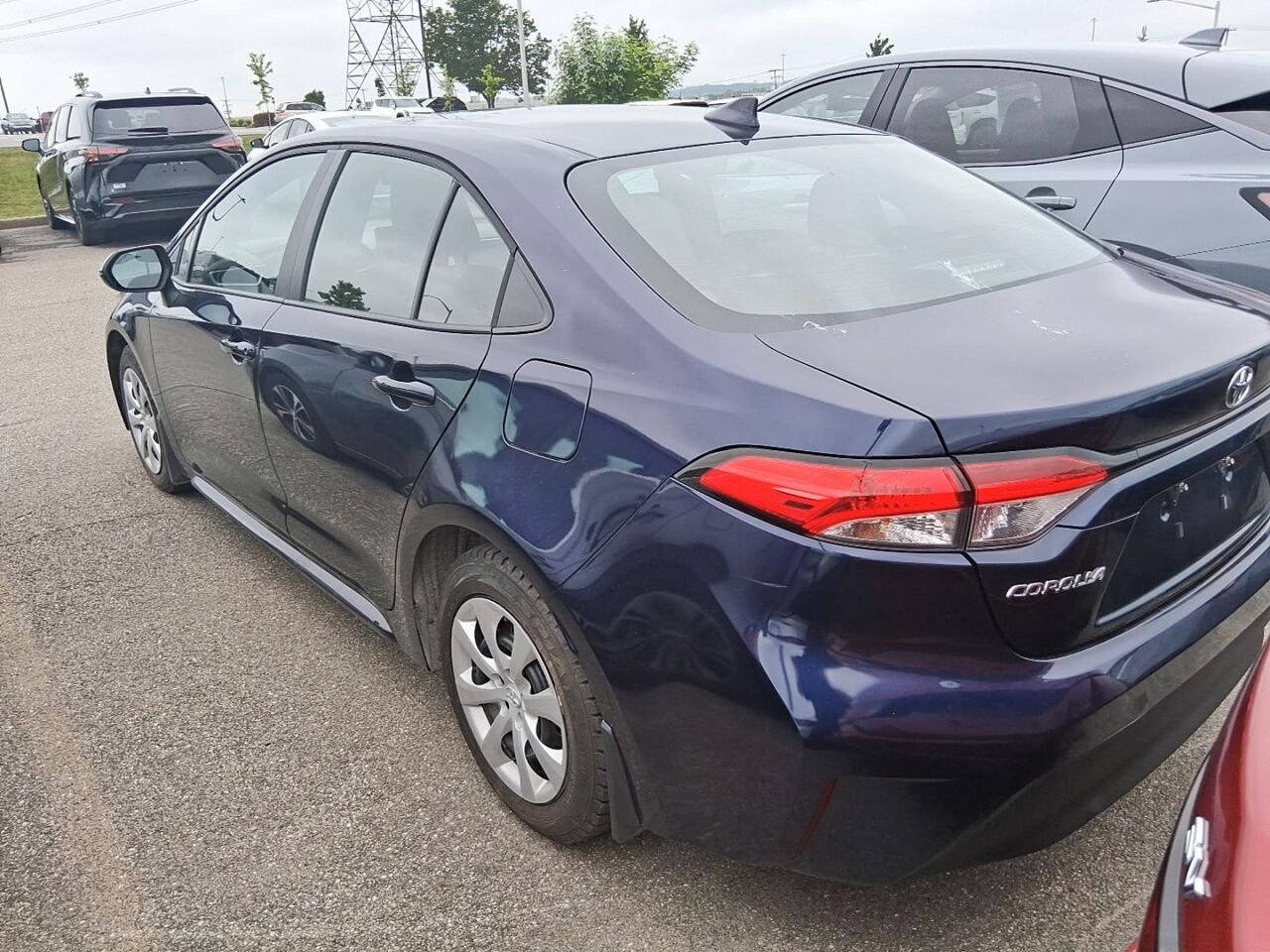 2026 Toyota Corolla LE Blue Québec - photo #1
