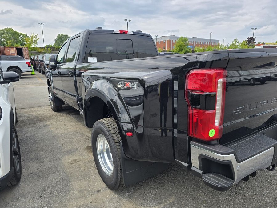 Ford Super Duty F-350 à roues arrière jumelées 2026 Noir agate métallisé