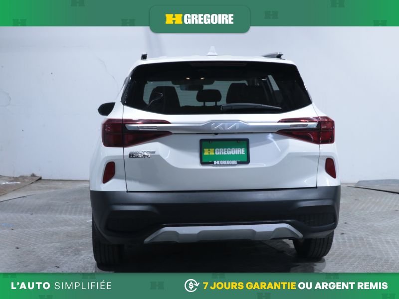 2023 Kia Seltos White Laval - photo #7