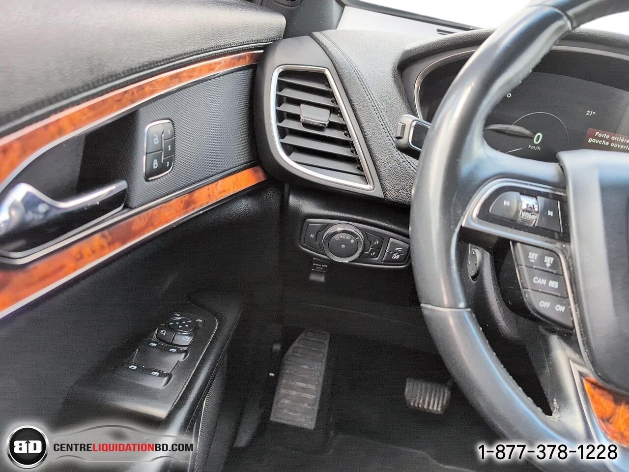 2019 Lincoln Nautilus Select | BD0382 Black Granby - photo #16