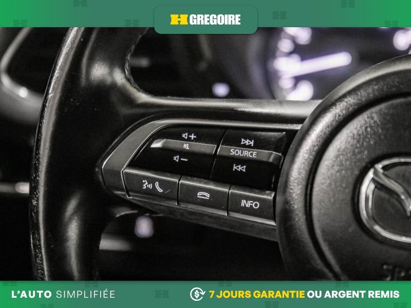 2019 Mazda 3 Silver Saint-Eustache - photo #18