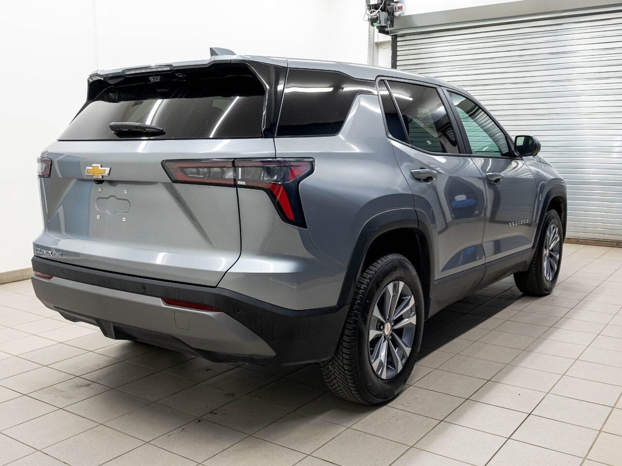 Chevrolet Equinox LT AWD *CAM 360* GR. SECURITE *CARPLAY* REG. ADAPT 2025 Gris Saint-Jérôme - photo #7