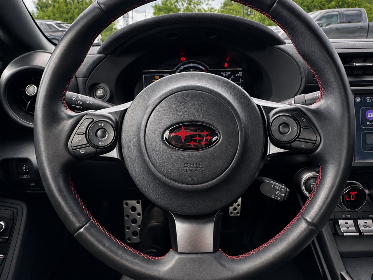 Subaru BRZ Sport-tech 2023 Blanc Granby - photo #14