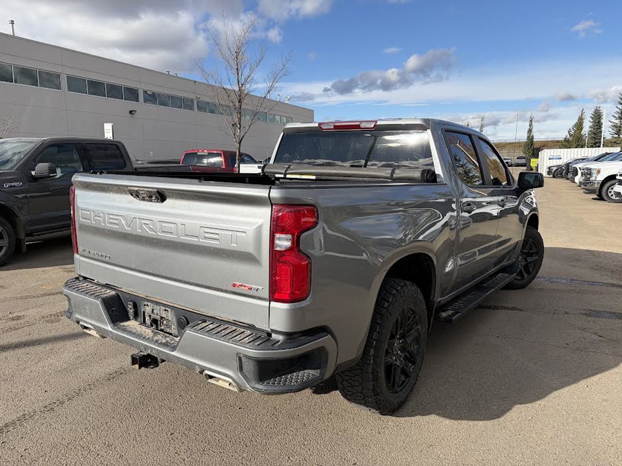 2024 Chevrolet Silverado 1500 4WD Crew Cab 147 RST Grey Sherwood Park - photo #3