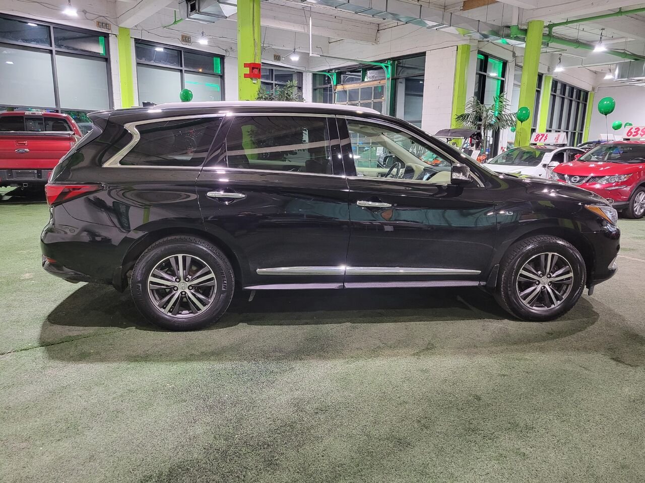 2018 INFINITI QX60  - photo #6