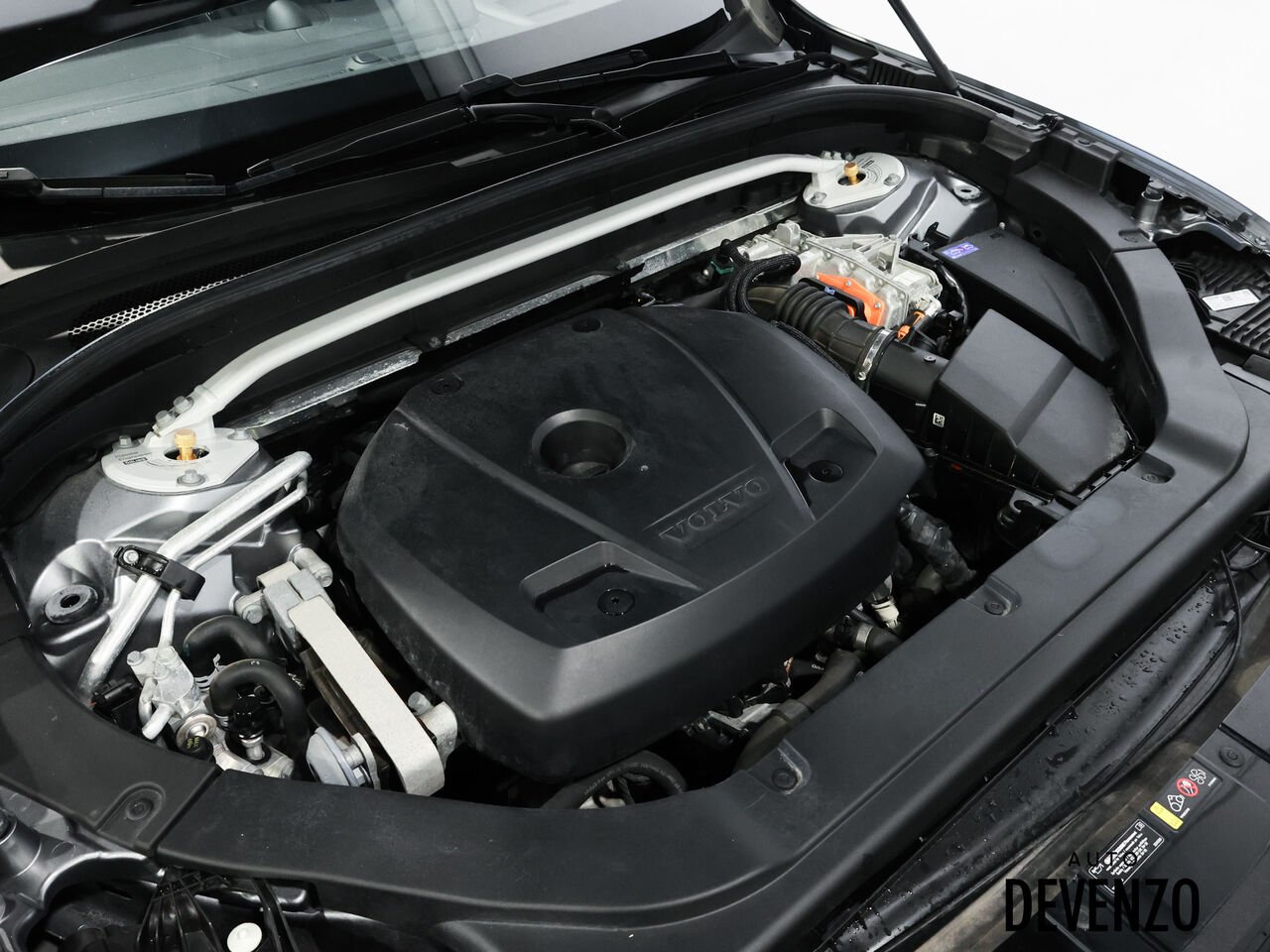 Volvo XC60 2020 Gris Saint-Eustache - photo #18