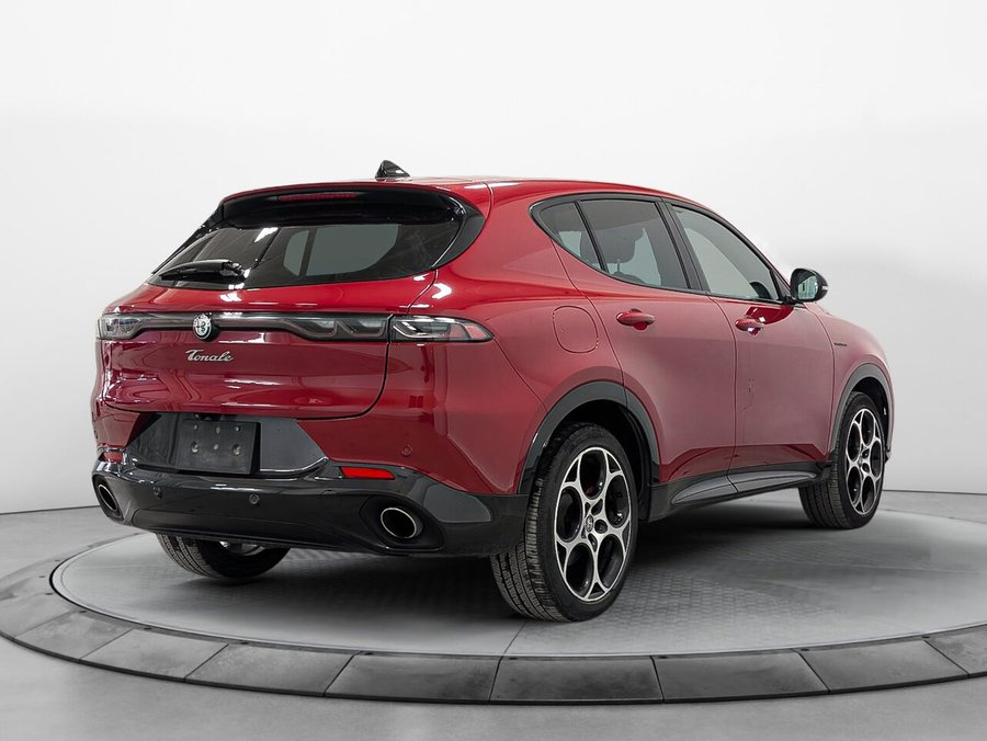 Alfa Romeo TONALE Plug-in Hybride AWD Toit Ouvrant 2024 Autre