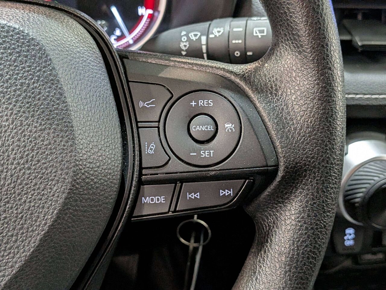2024 Toyota RAV4 LE AWD Black Val-David - photo #14