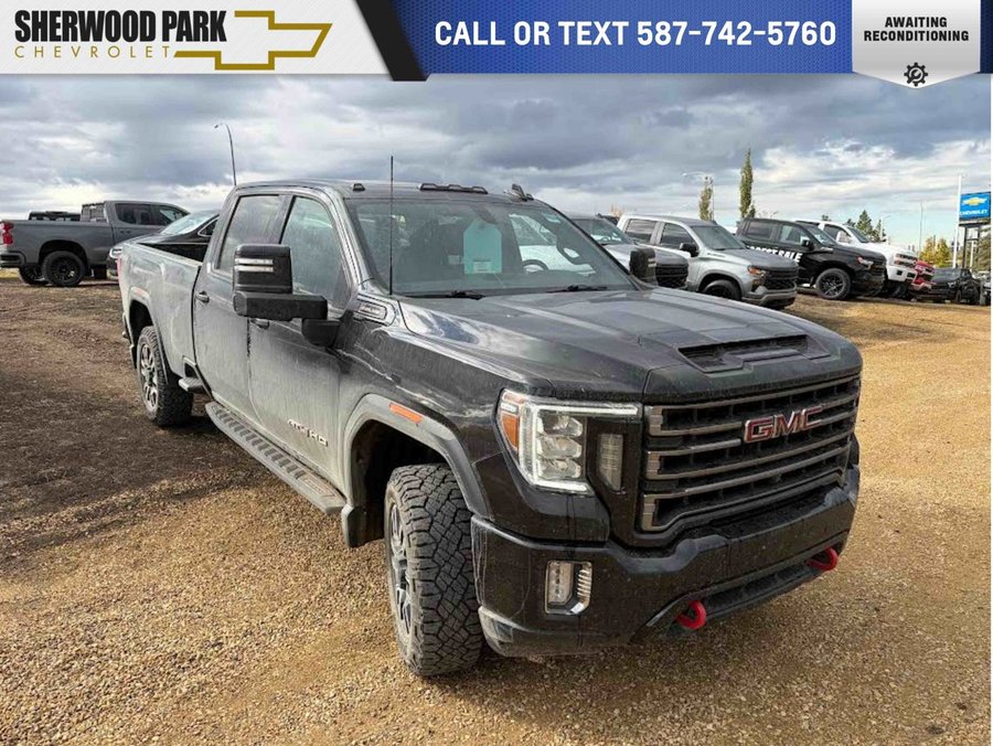 2023 GMC Sierra 2500HD AT4 Preferred 6.6L Gas | Sunroof Black