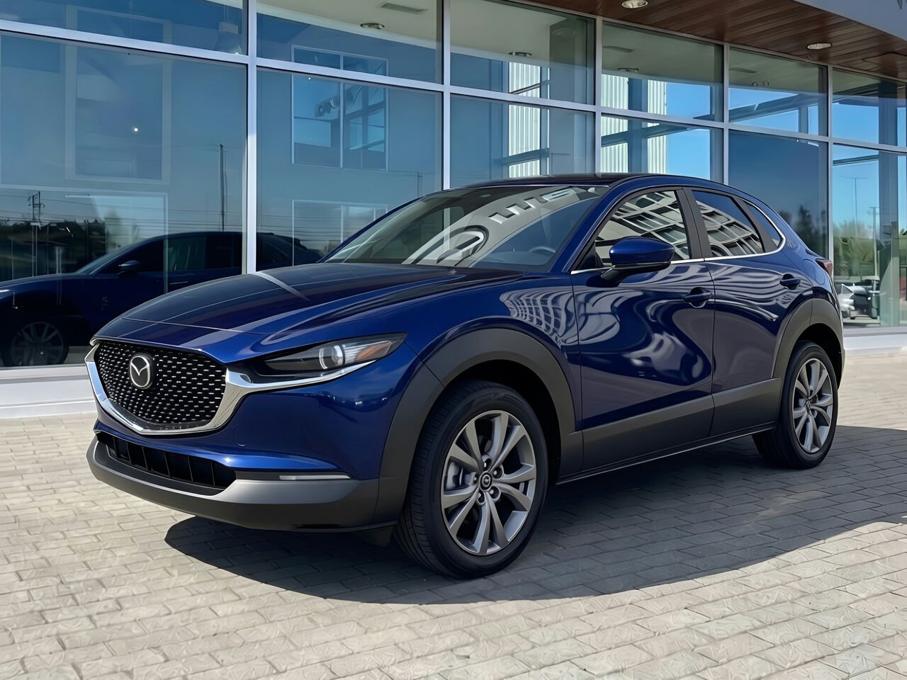 2026 MAZDA CX-30 Deep Crystal Blue Mica Notre-Dame-des-Prairies - photo #2