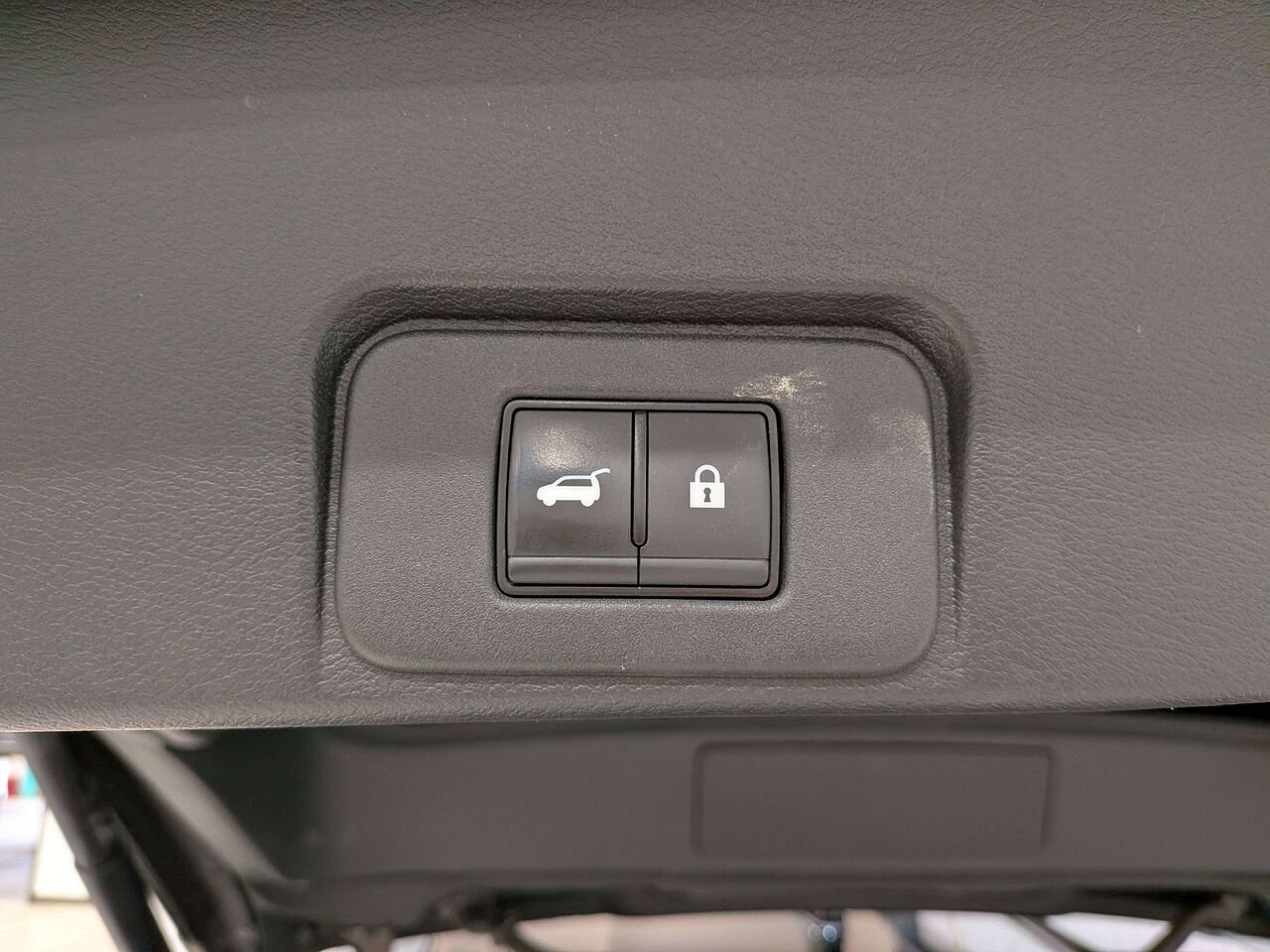 2023 Nissan Rogue AWD SV Moonroof Black Val-David - photo #7