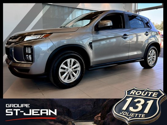 2021 Mitsubishi RVR SE AWC Grey