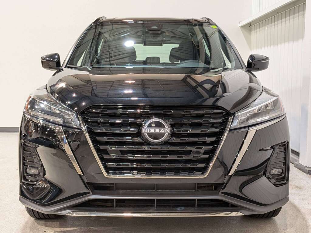 2024 Nissan Kicks SR FWD Black Val-David - photo #3