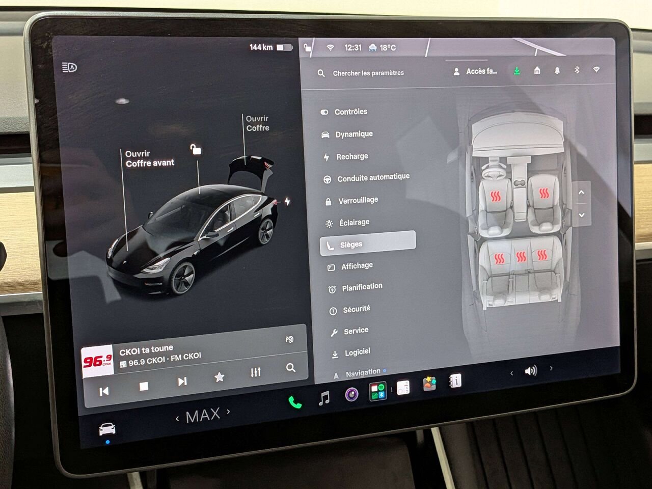 2019 Tesla Model 3 Standard Range Plus RWD Black Val-David - photo #22