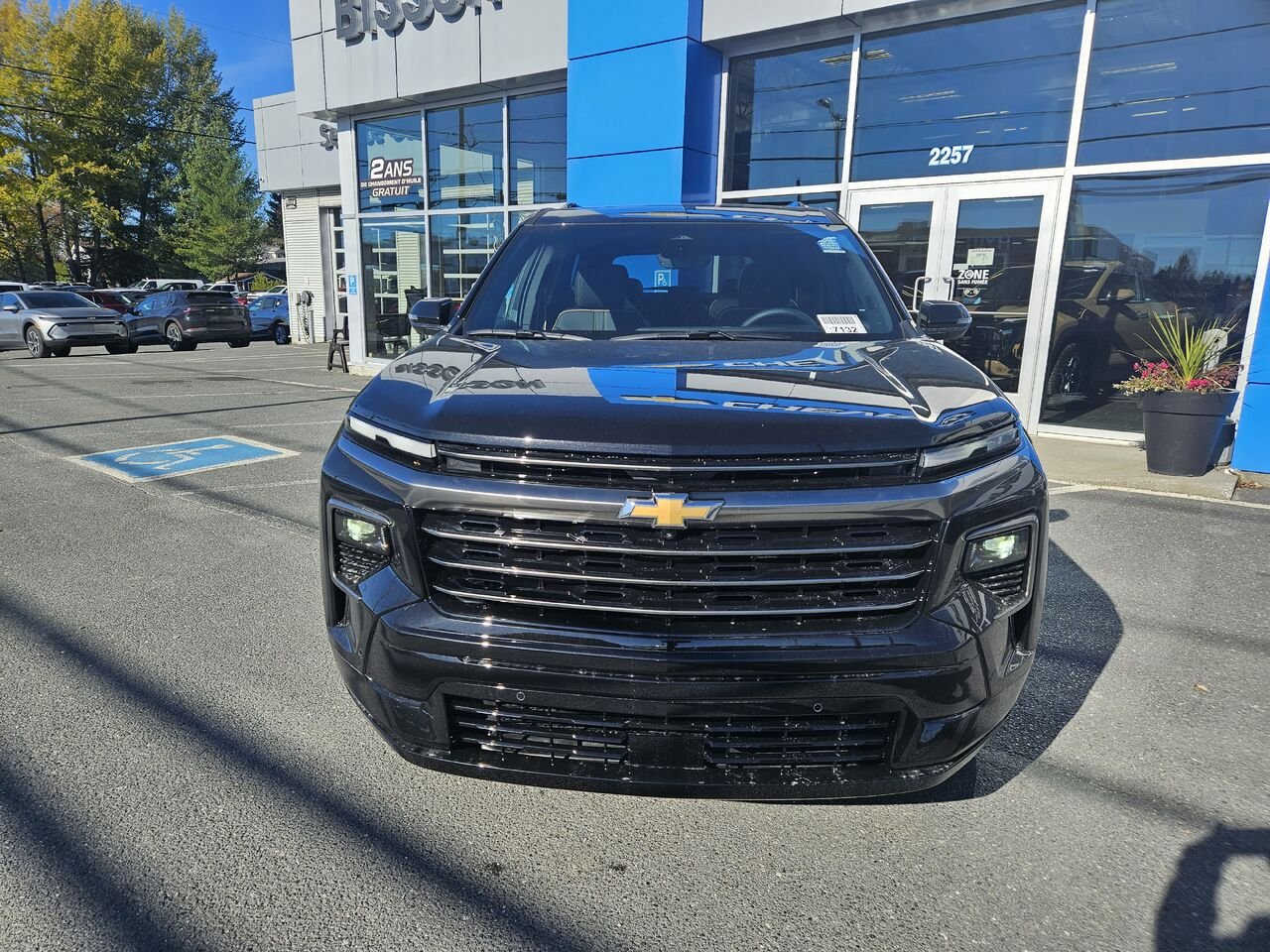 2027 Chevrolet Traverse High Country 4 portes TI Mosaic Black Metallic Thetford Mines - photo #5