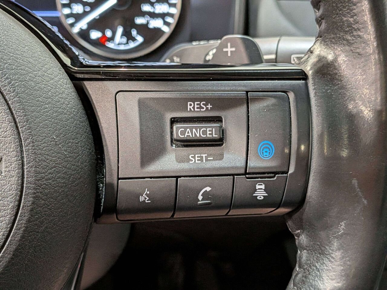 2023 Nissan Rogue AWD SV Moonroof Blue Val-David - photo #16