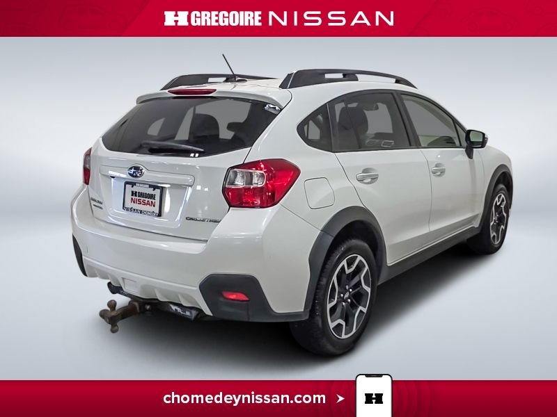 2016 Subaru Crosstrek White Laval - photo #8
