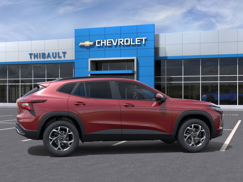 2025 CHEVROLET Trax LT Crimson Metallic
