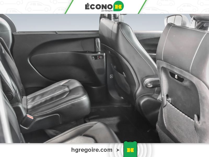 Chrysler Pacifica 2019 Gris Laval - photo #26