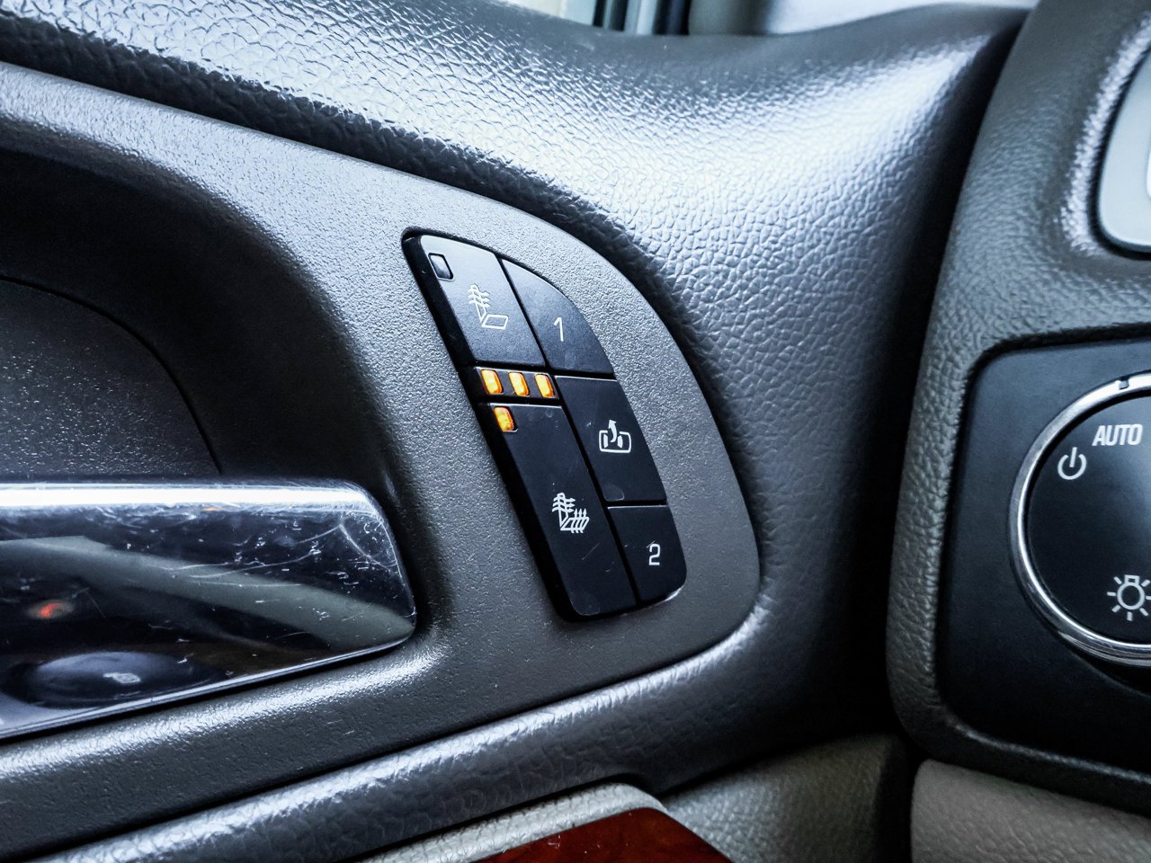2011 Chevrolet Silverado 3500HD 4WD Crew Cab 167 LTZ Grey Sherwood Park - photo #19