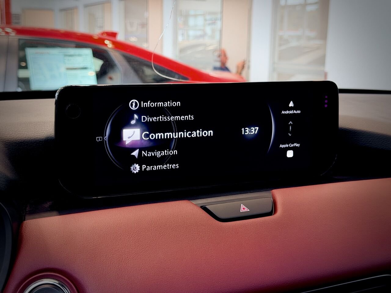 Mazda CX-70 hybride rechargeable 2025 Noir Notre-Dame-des-Prairies - photo #30