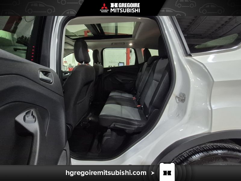 2018 Ford Escape White Laval - photo #29
