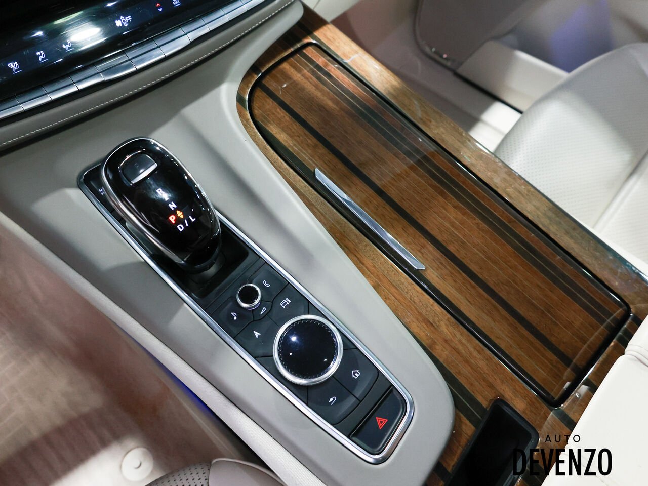 Cadillac Escalade ESV 2023 Noir Saint-Eustache - photo #21