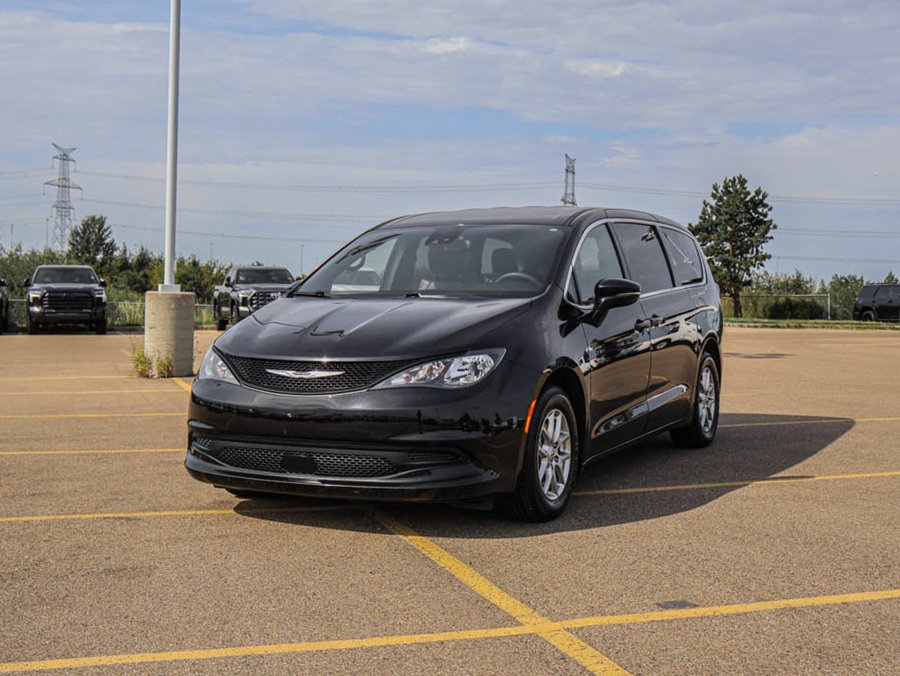 2025 Chrysler Grand Caravan 2025 Black