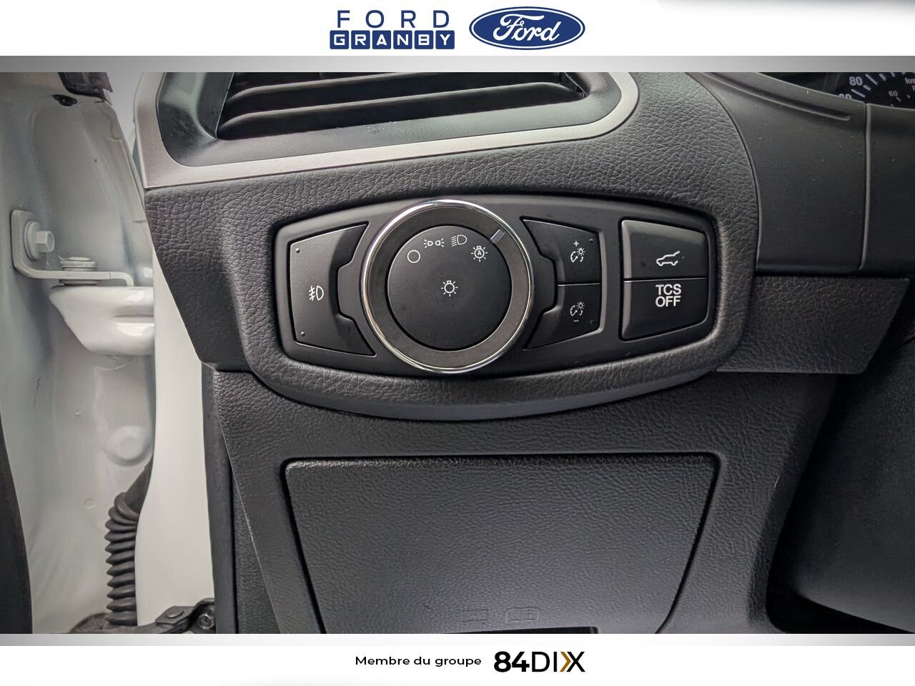 2024 Ford Edge White Granby - photo #12