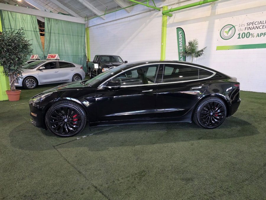2020 Tesla Model 3 Performance AWD avec Autopilot complet 2020 Black