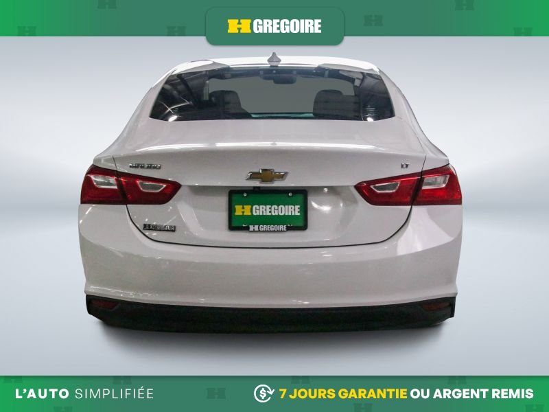 Chevrolet Malibu 2023 Blanc Blainville - photo #5