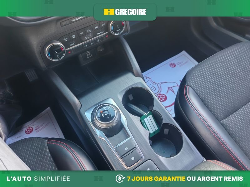 2025 Ford Escape Grey Laval - photo #17