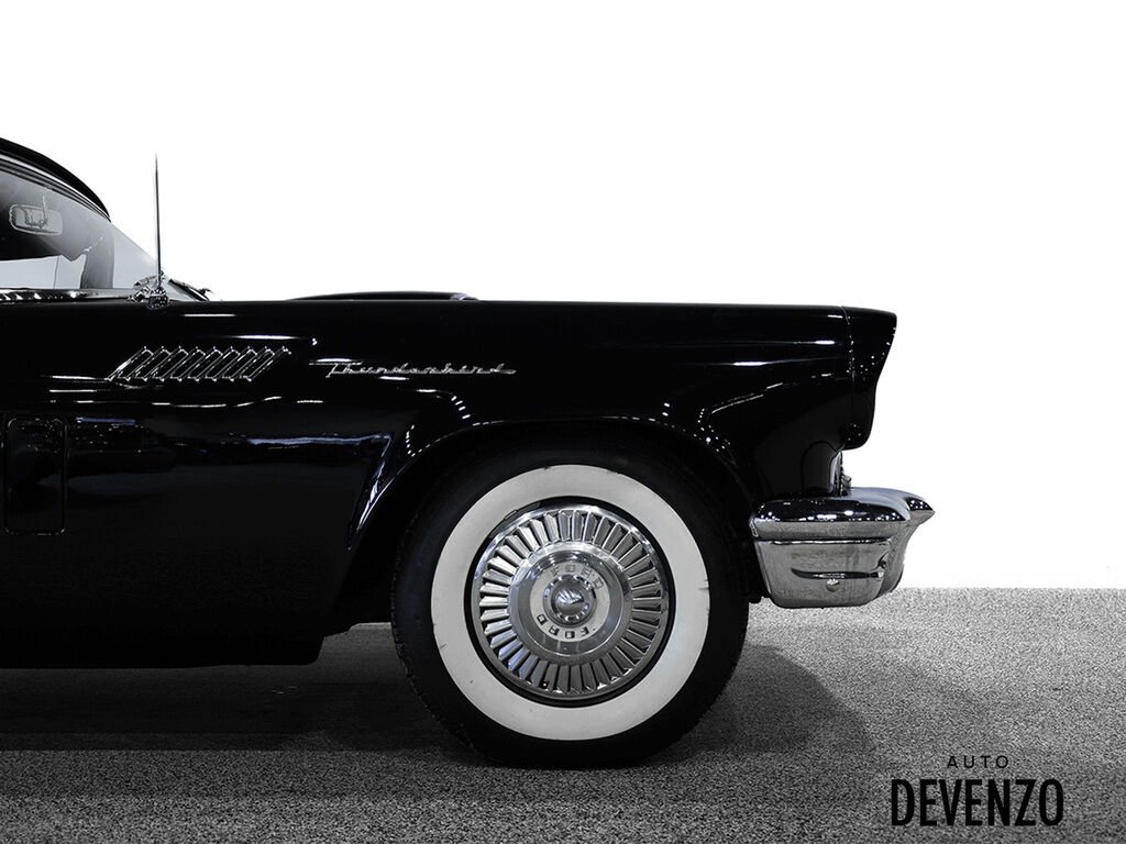 1957 Ford Thunderbird Black Saint-Eustache - photo #5